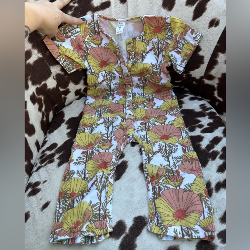 Kate Quinn Short Sleeved Romper